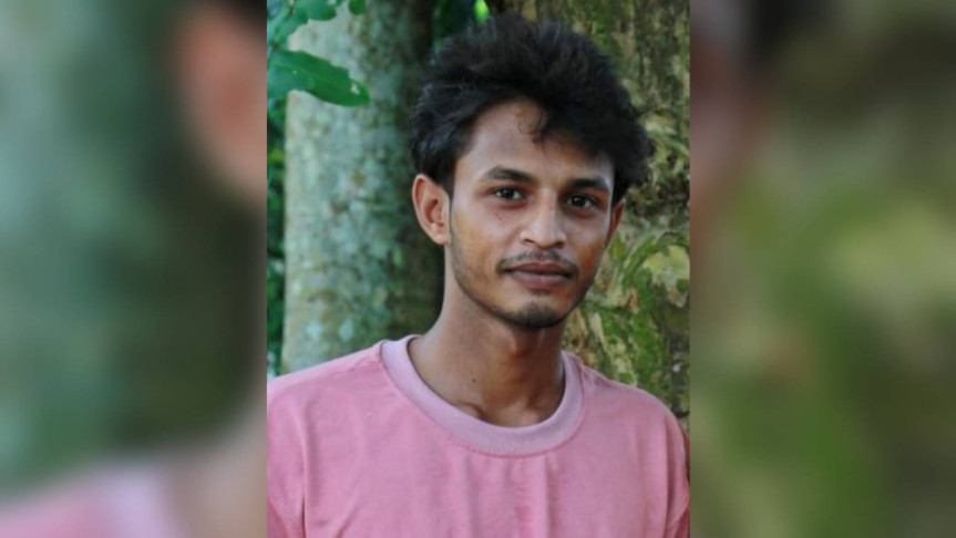 মাদকের টাকা না পেয়ে  মায়ের কাছে বসতঘরে আগুন দিলো যুবক