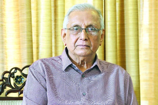 আবাহনীর প্রথম 'ডাবল ক্যাপ্টেন' আবদুস সাদেকের প্রস্থান 