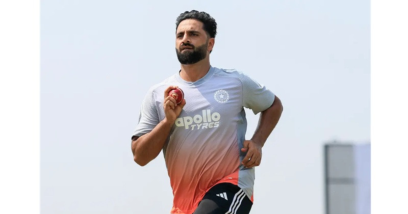  ভারতের টেস্ট দলে জম্মু-কাশ্মীরের আকিব নবি ইতিহাস গড়ে