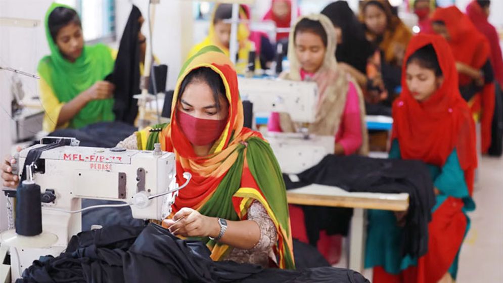 পোশাকশিল্পে বাংলাদেশে বড় সম্ভাবনা দেখছে  মূল্য সংযোজন বাড়াতে দ. কোরিয়া
