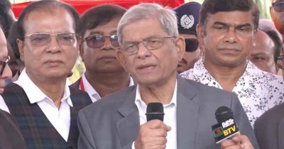 অর্জিত গণতন্ত্রকে রক্ষার আহ্বান ত্যাগের বিনিময়ে প্রেসিডেন্টের